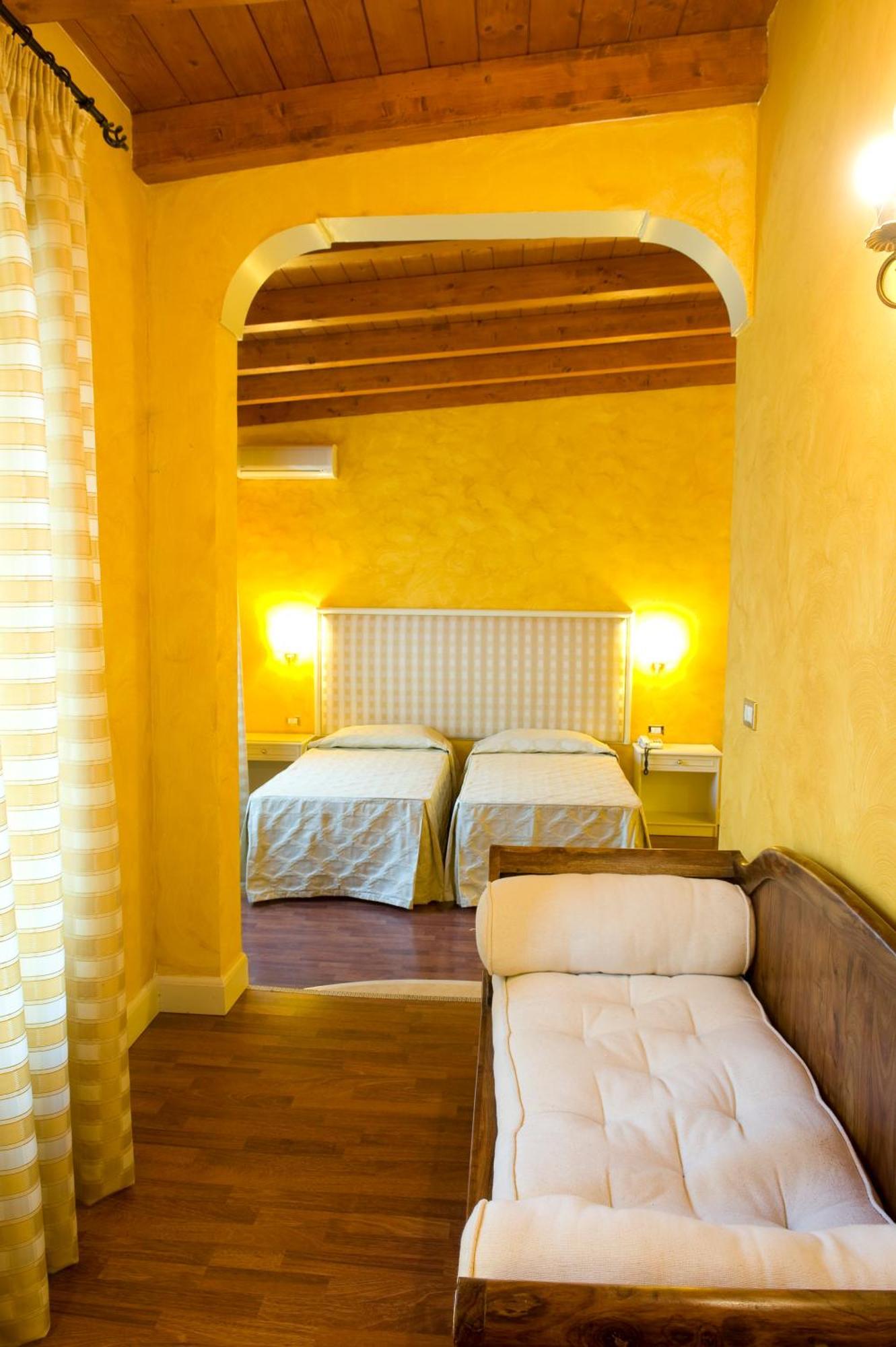 Park Hotel Villaferrata Grottaferrata Exterior photo